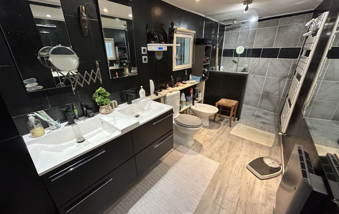 FAMICITY : House | DIJON (21000) | 120 m2 | 430 000 € 