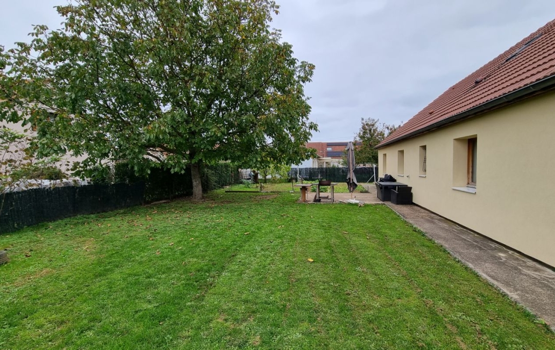 FAMICITY : Maison / Villa | CHALON-SUR-SAONE (71100) | 126 m2 | 265 000 €  FAMICITY : Maison / Villa | CHALON-SUR-SAONE (71100) | 126 m2 | 265 000 €