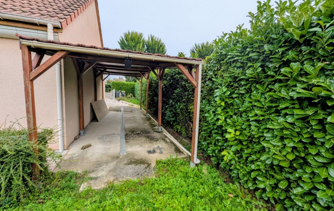 FAMICITY : House | CHAMPFORGEUIL (71530) | 91 m2 | 219 450 € 