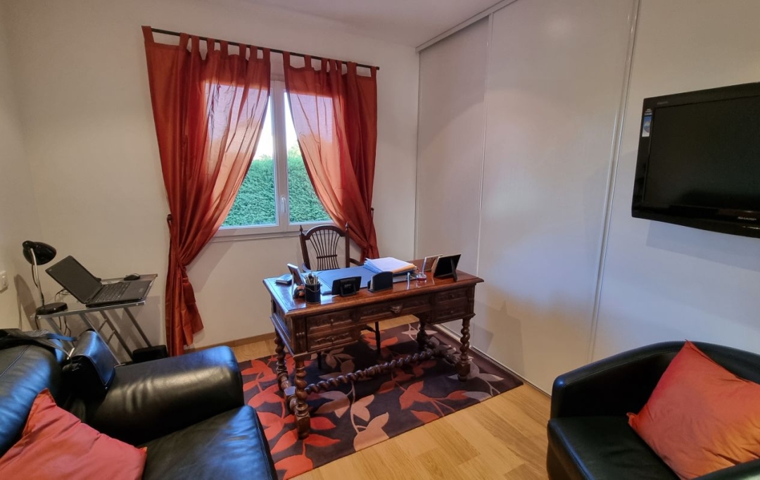 FAMICITY : House | ALLERIOT (71380) | 120 m2 | 345 000 € 