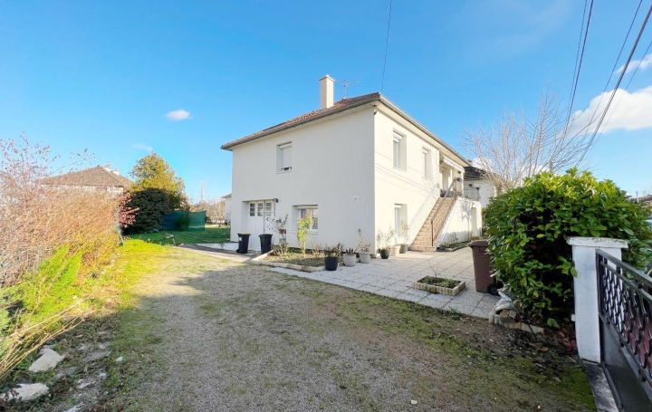 Maison CHALON-SUR-SAONE 135 m2 260 000 € Maison CHALON-SUR-SAONE 135 m2 260 000 €