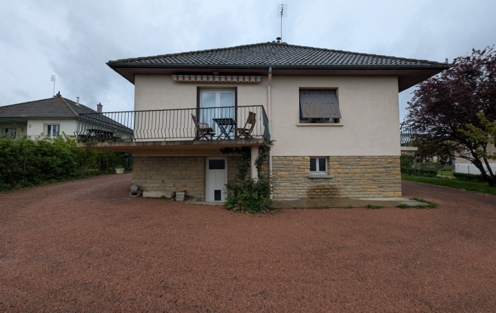  FAMICITY Maison / Villa | SAINT-GENGOUX-LE-NATIONAL (71460) | 135 m2 | 178 610 € 