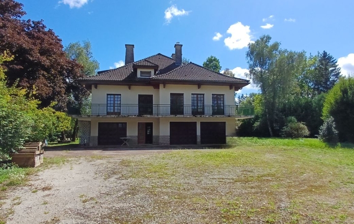  FAMICITY House | PONT-DE-POITTE (39130) | 309 m2 | 270 000 € 